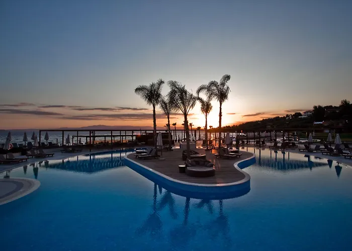 Semesteranläggning (resort) Miraggio Thermal 5*